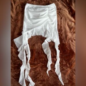 white skirt from shein,brand new